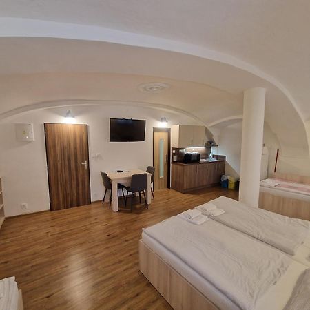 Apartmany Pod Klasterem Kladruby  Eksteriør billede